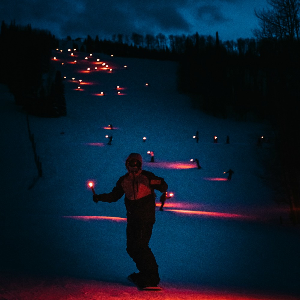 The Ski Week Aspen explained torchlight descent CREDIT Brendan Paton_additional guest shots_picmonkeyed