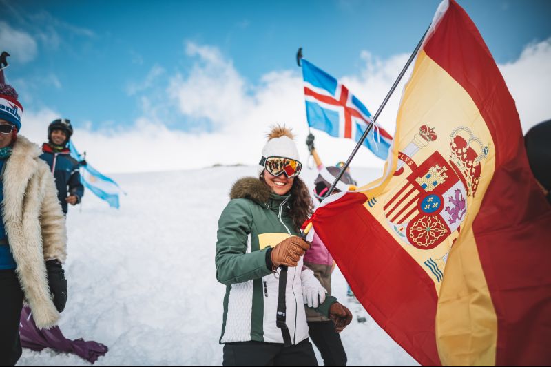 Parade of Nations The Ski Week 2019 831 CREDIT Asa Steinars