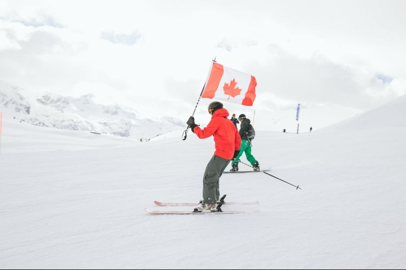 Parade of Nations The Ski Week 2019 883 CREDIT Asa Steinars