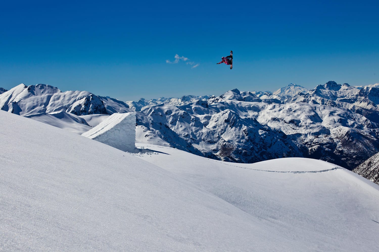 5 Classic Ski & Snowboard movies to watch in quarantine (or anytime else)